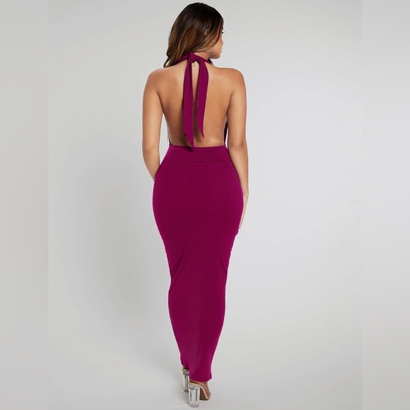 Plunging Neck Backless Halter Bodycon Dress - Picture 3 of 9